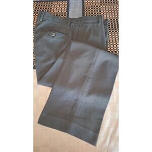 Men Perry Ellis Dress Pant Dry Cleaned Drk. Olive 32" Flat